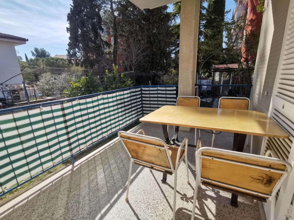 Pri Noni "Istracycle" Appartement Lucija Buitenkant foto
